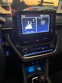 تۆیۆتا کۆرۆلا کرۆس